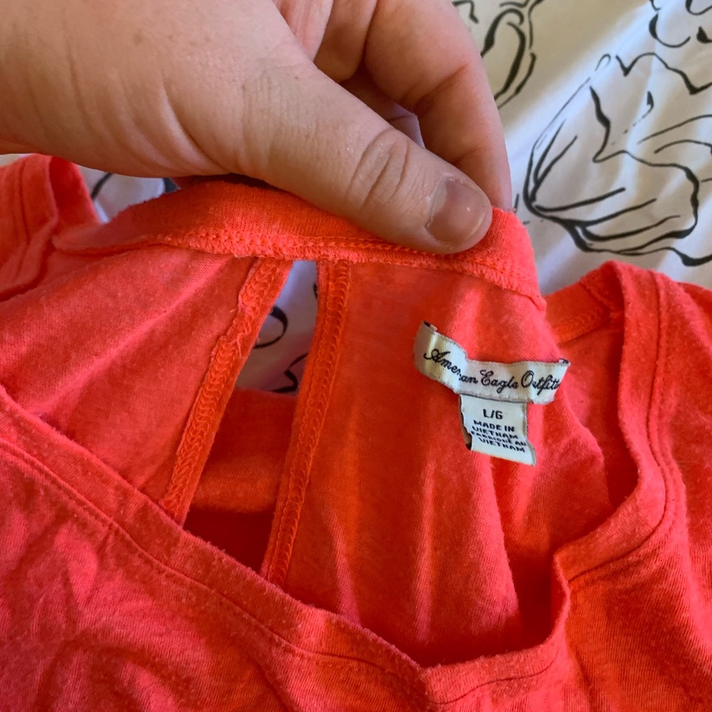 Pink/peach AE top - Picture 2 of 4